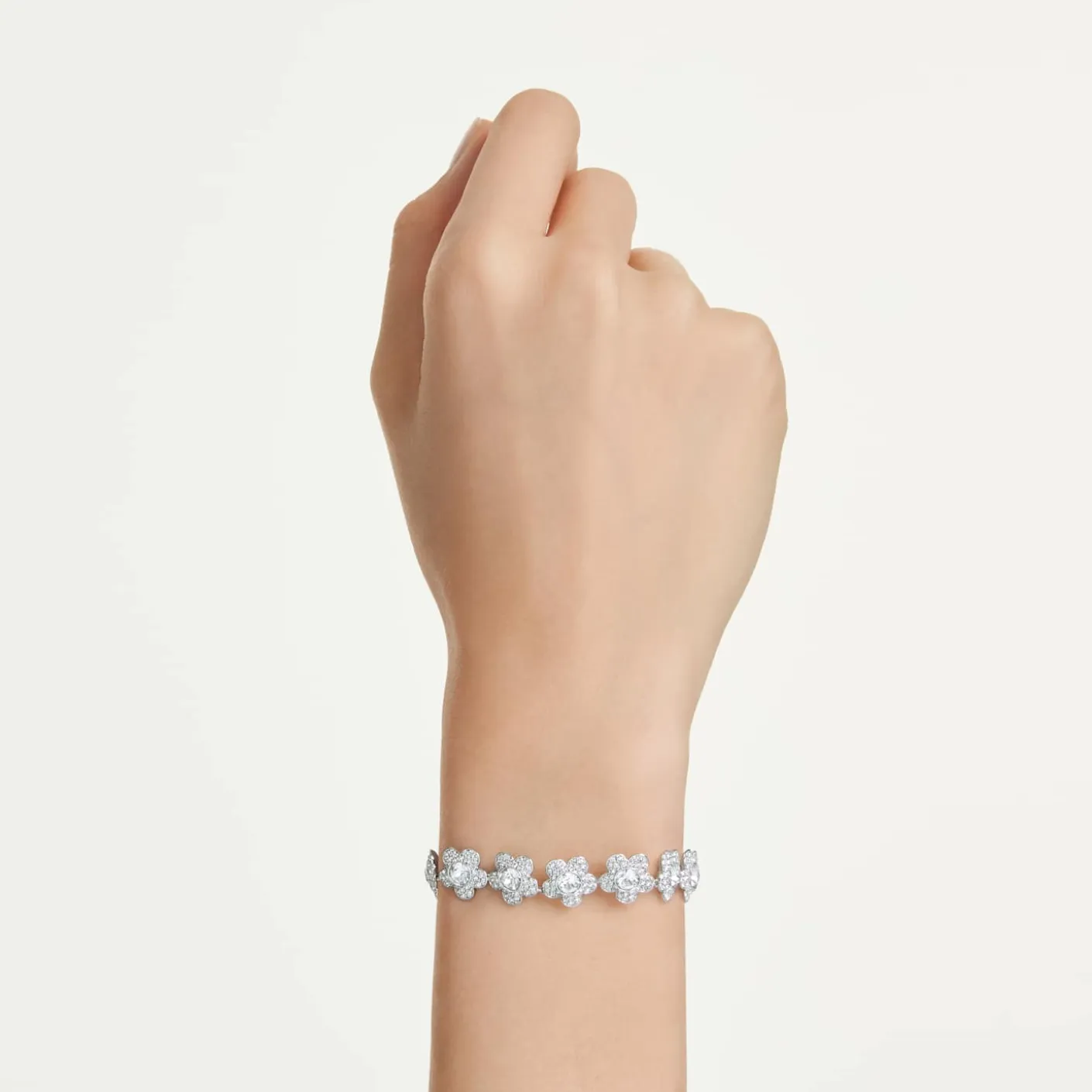 Ariana Grande x Swarovski bracelet