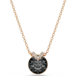 Bella V pendant