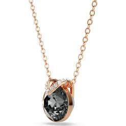 Bella V pendant