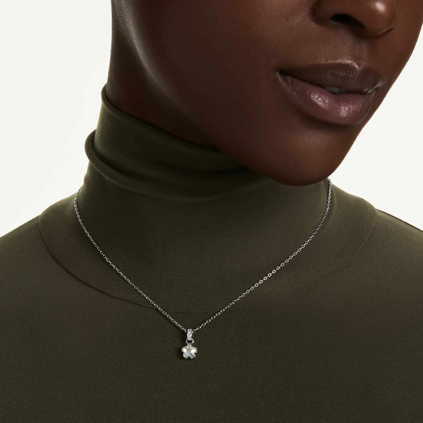 Chroma pendant