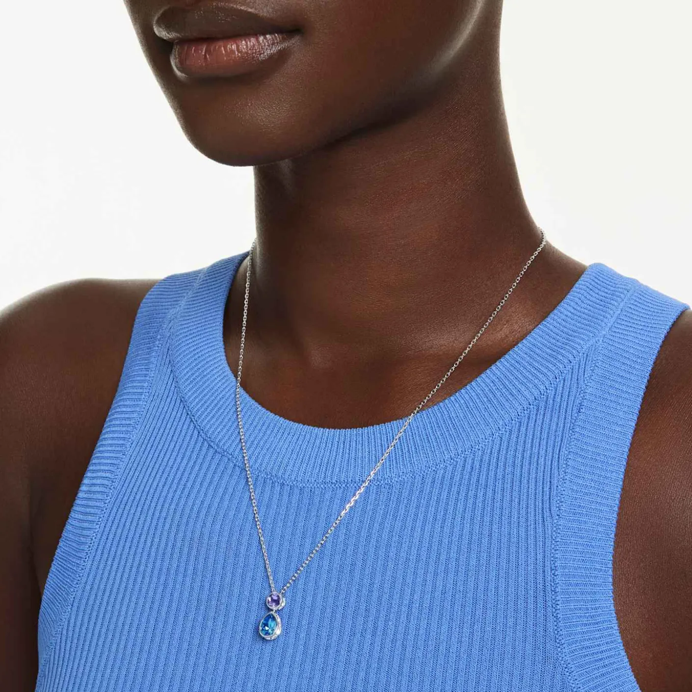 Chroma pendant
