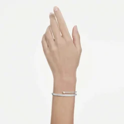 Fresh bangle