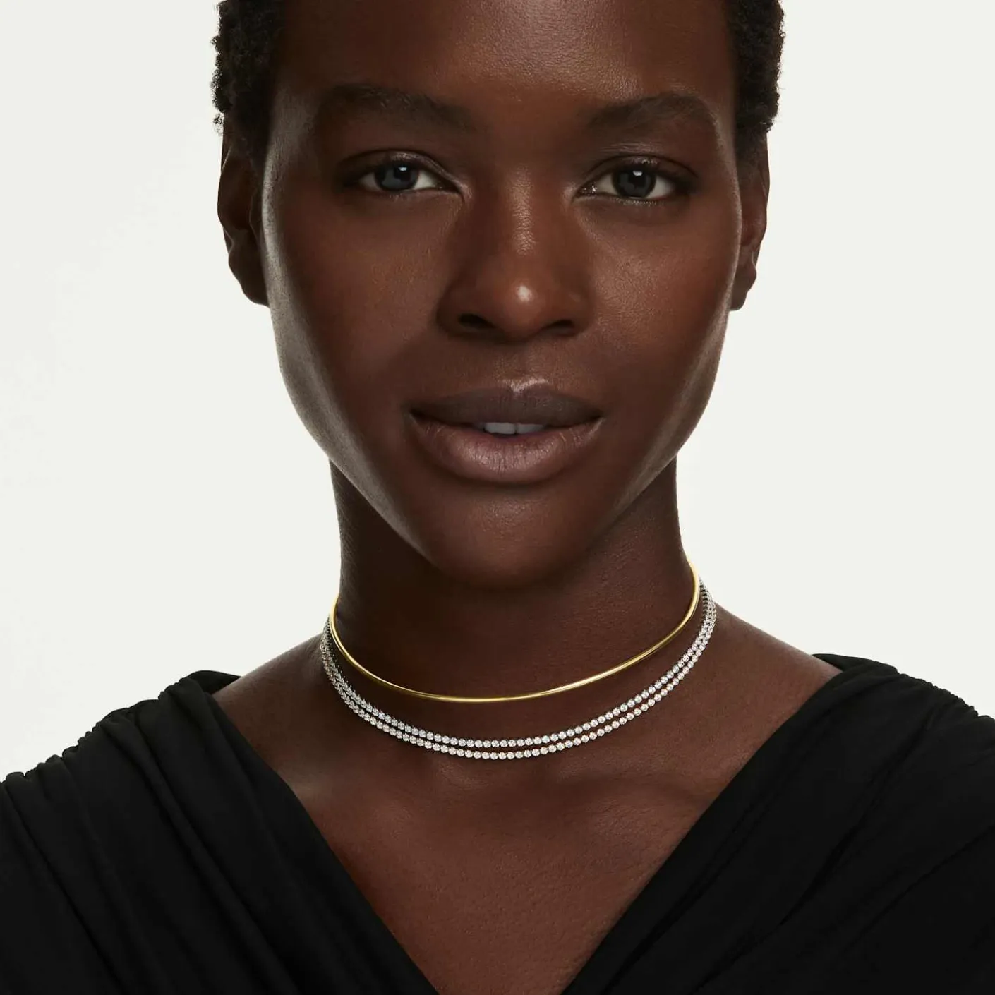 Hyperbola necklace