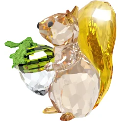 Idyllia Squirrel and Acorn