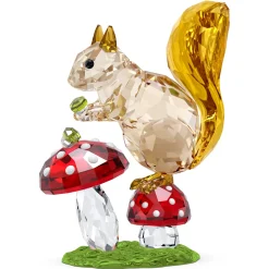 Idyllia Squirrel and Mushrooms