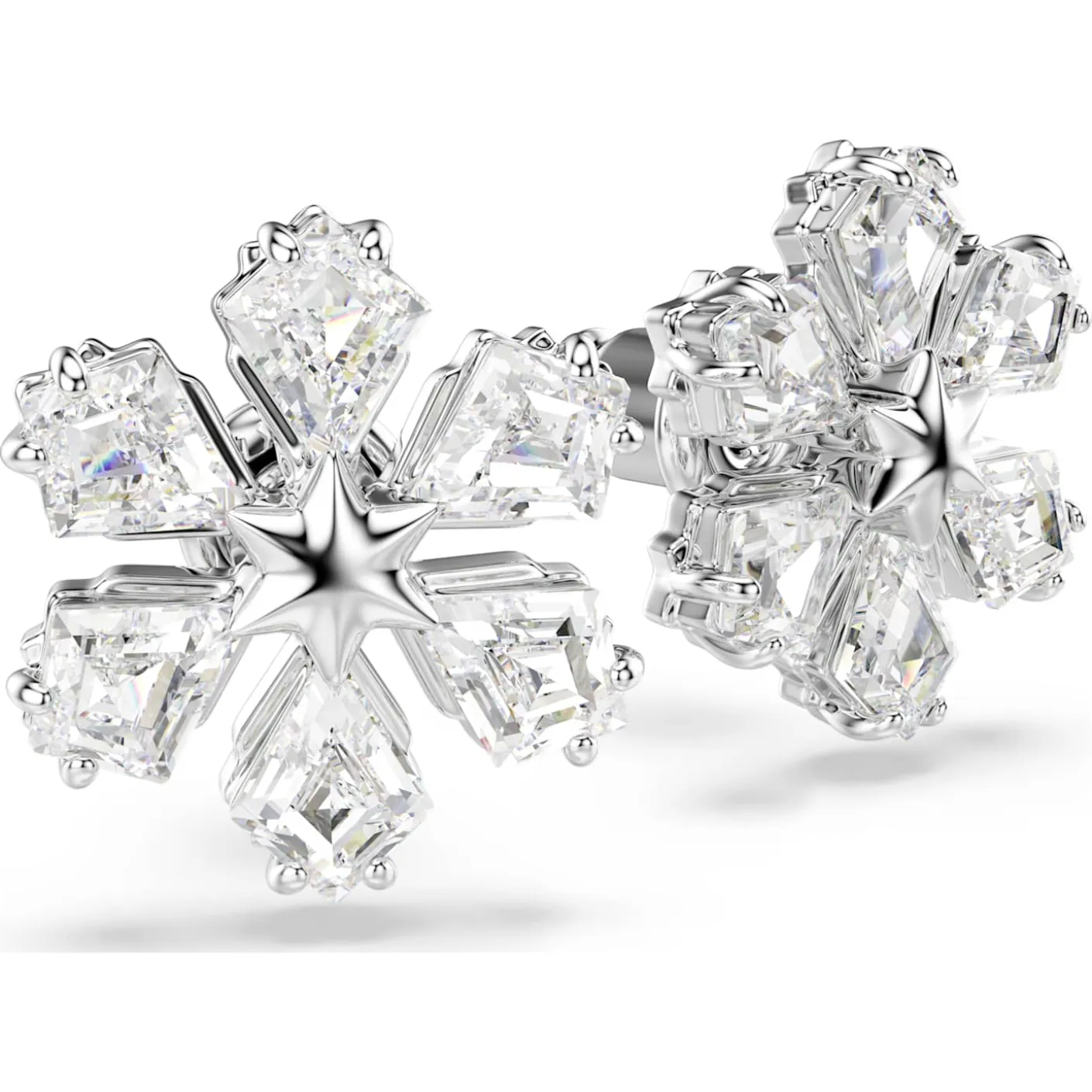 Idyllia stud earrings