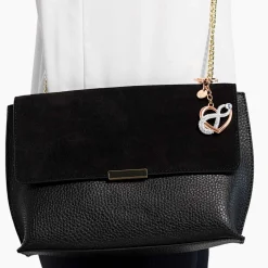 Infinite bag charm