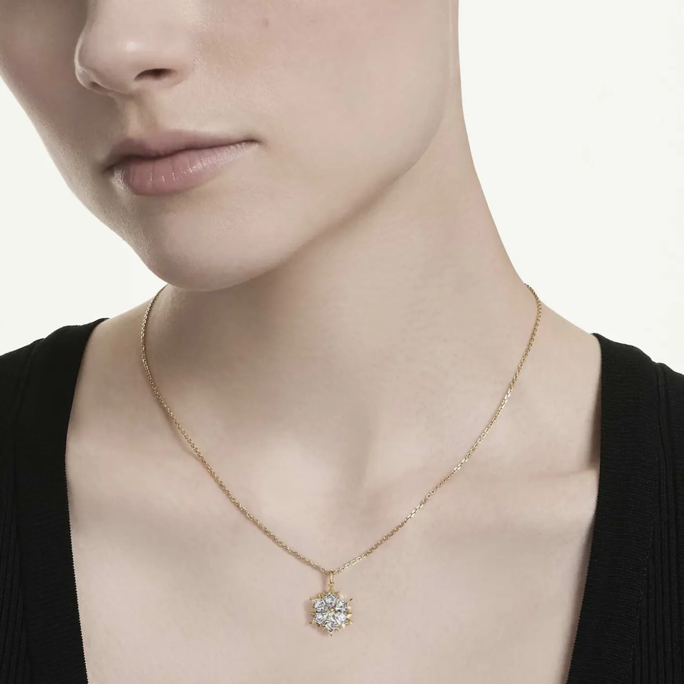 Magic pendant