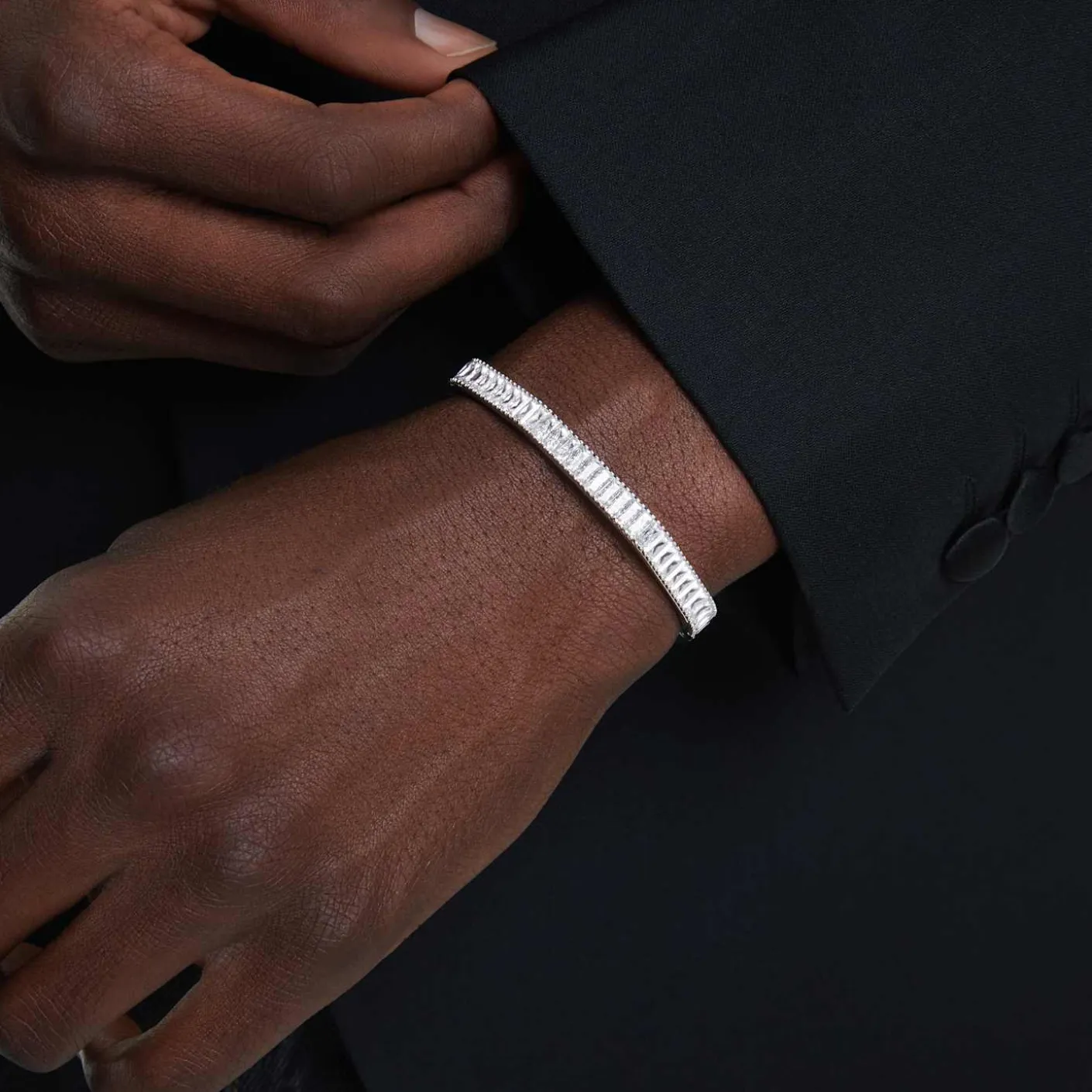 Matrix bangle