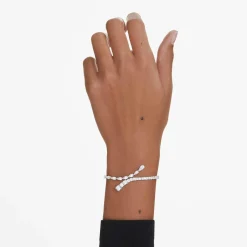 Matrix bracelet