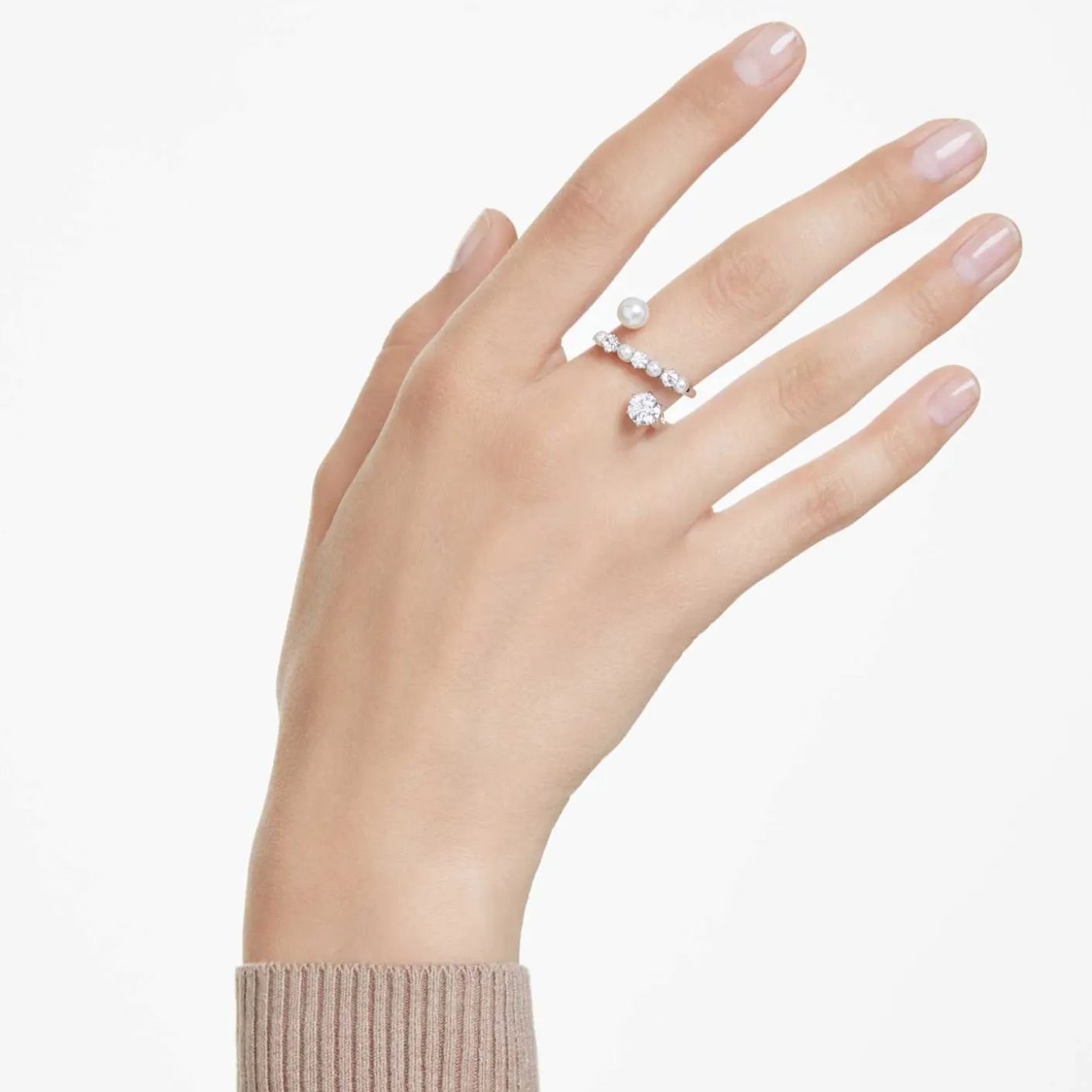 Matrix cocktail ring