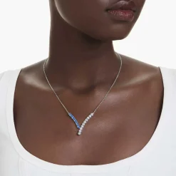 Matrix pendant