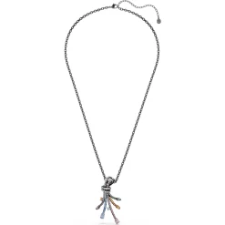 Matrix pendant and brooch