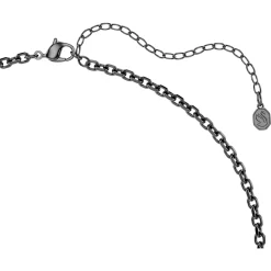 Matrix pendant and brooch