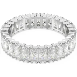 Matrix ring