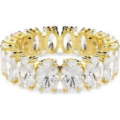 Matrix ring