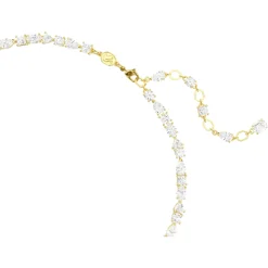 Mesmera necklace