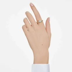 Octagon band ring