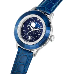 Octea moon watch