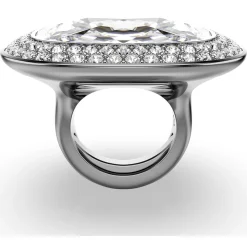 Una Angelic cocktail ring