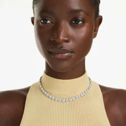Una Angelic necklace