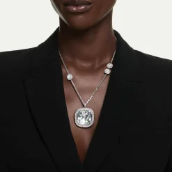 Una Angelic pendant and brooch