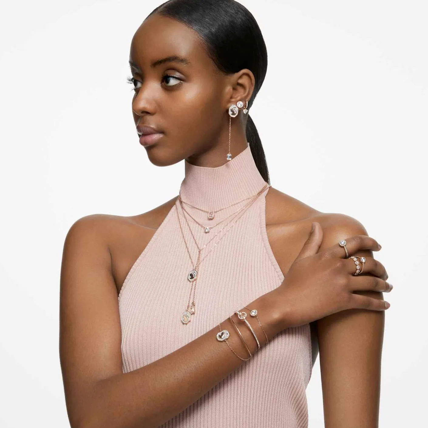 Una Angelic ring