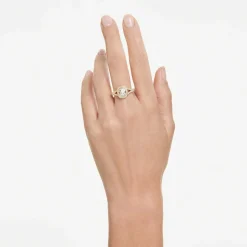 Una Angelic ring